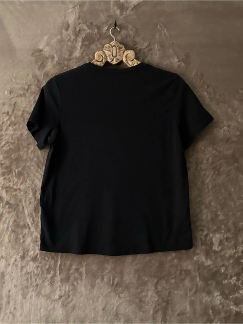 Nike T-Shirt Women’s Size M Black with White Patterned Swoosh